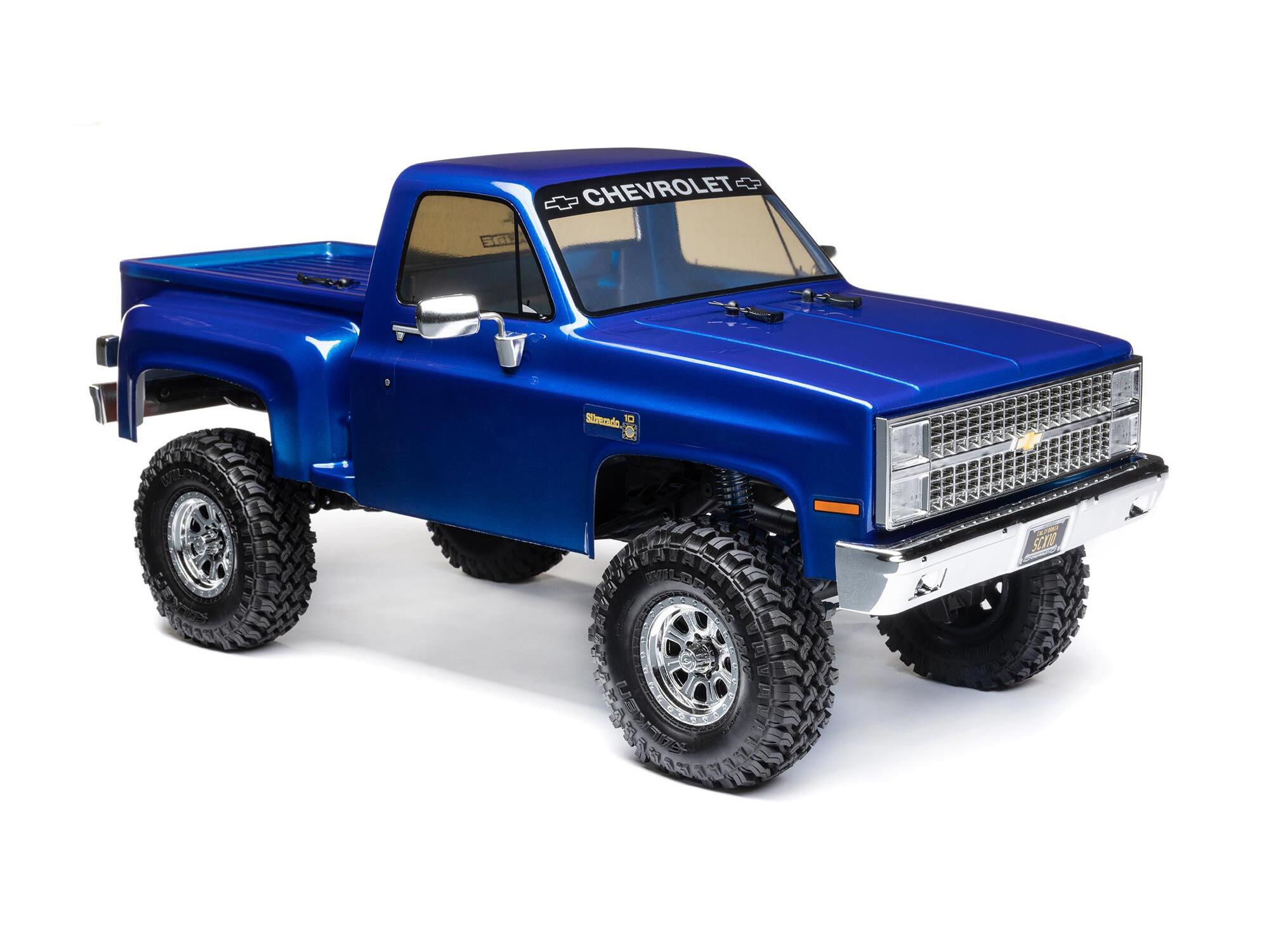 1/10 SCX10 III Base Camp 1982 Chevy K10 4X4 RTR, Blue