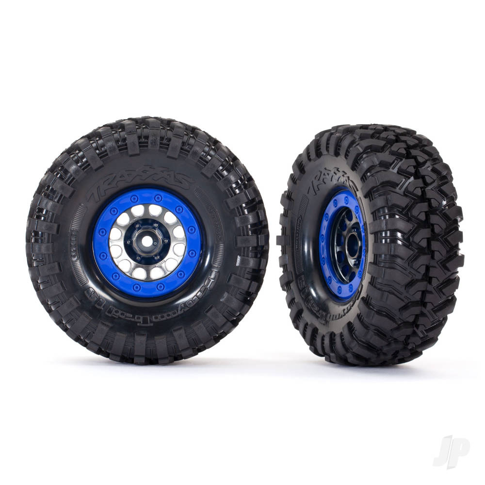 Tyres and wheels, assembled, glued (Method 105 1.9' black chrome, blue beadlock style wheels, Canyon Trail 4.6x1.9' tyres, foam inserts) (1 left, 1 right)