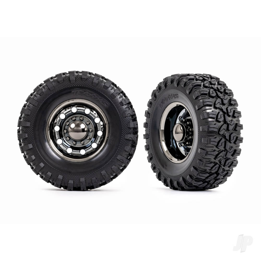 Tyres and wheels, assembled, glued (TRX-6 Big Rig 2.2in black chrome wheels, Canyon RT 4.6x2.2in tyres, foam inserts) (rear) (2)/ centre caps (black chrome) (2)