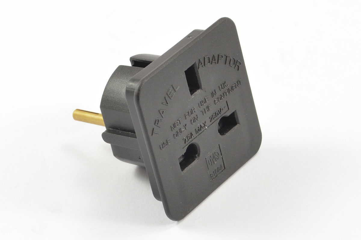 Cml Distribution Plug Adaptor - Uk To Eu Converter