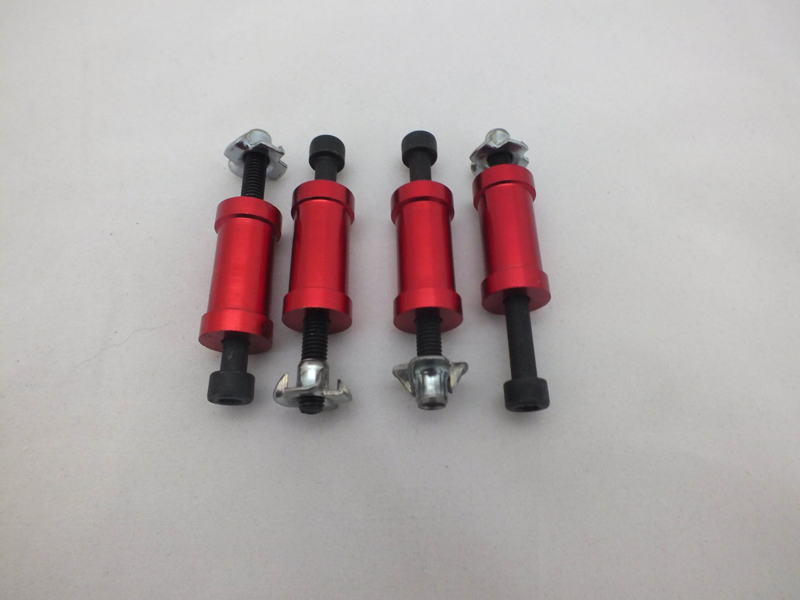 Engine Mounts M5 12mm x 22mm red 0410